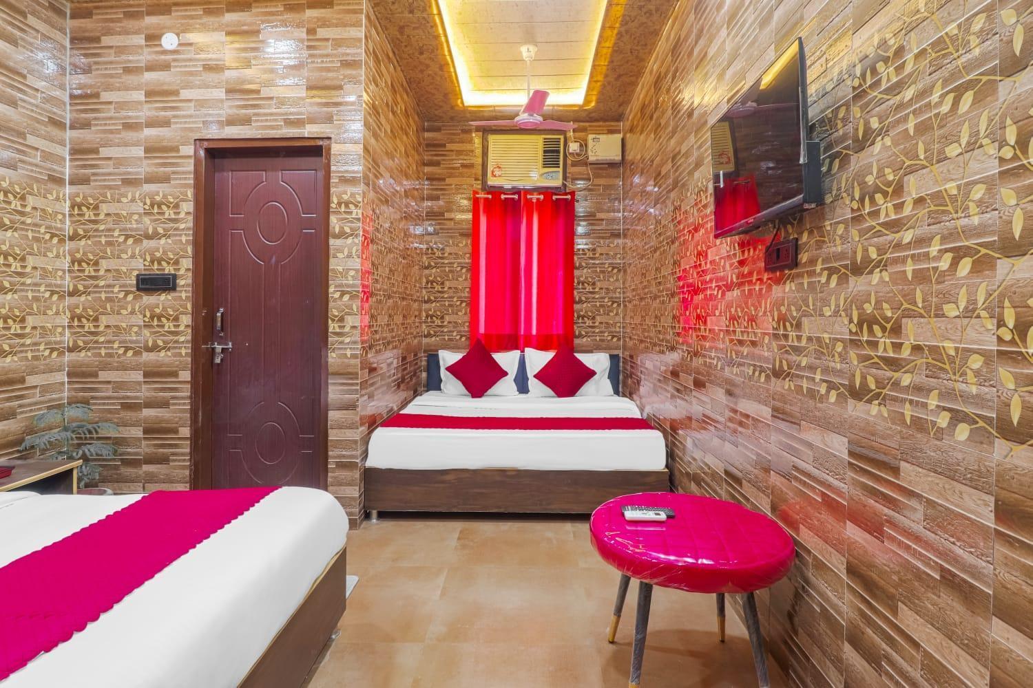 Hotel Krishna Priya Haridwar Exterior photo